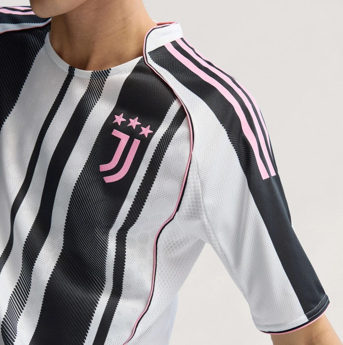 adidas Juventus Turin Authentic 2025/2026 Heimtrikot schwarz/weiß (Herren)