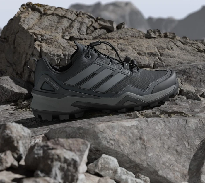 adidas Terrex Skychaser GTX core black/grey three/grey six (Damen)