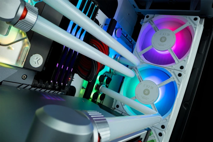 EK Water Blocks EK-Loop Fan FPT 140 D-RGB, White, 600-2000rpm, LED-Steuerung, 140mm