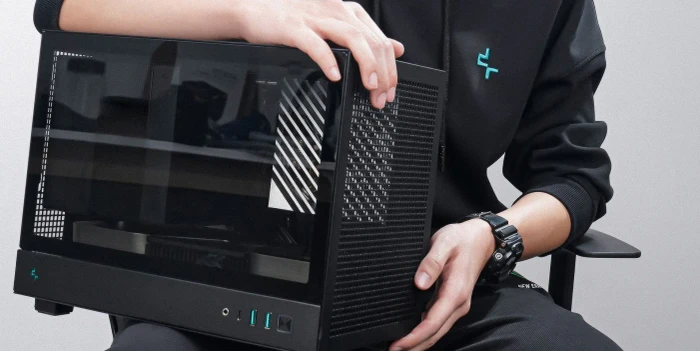 DeepCool CH160, schwarz, Glasfenster, Mini-ITX