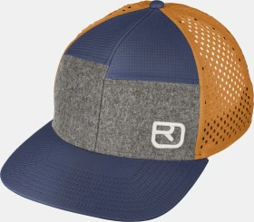Ortovox Logo Air Trucker Kappe deep ocean