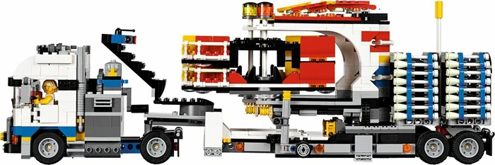 LEGO Creator Expert - Jahrmarkt-Fahrgeschäft