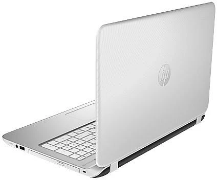 HP Pavilion 15-p020sw, silber, Core i3-4030U, 4GB RAM, 1TB HDD, GeForce 830M, PL