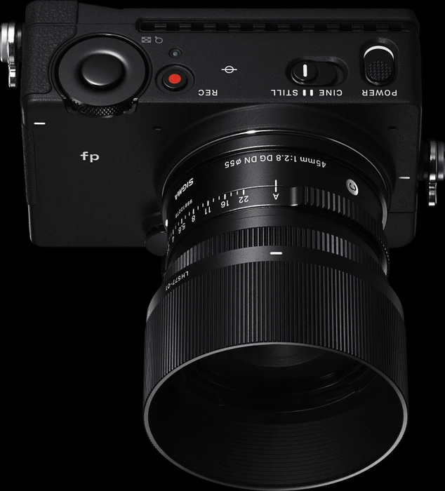 Sigma fp mit Objektiv Contemporary 45mm 2.8 DG DN für L-Mount