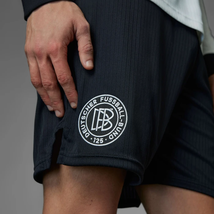 adidas Deutschland Anniversary Shorts Hose (Herren)