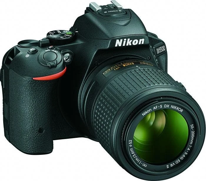 Nikon D5500 schwarz mit Objektiv AF-S DX 18-55mm 3.5-5.6 G II VR und AF-S DX 55-200mm 4.0-5.6 G IF-ED VR