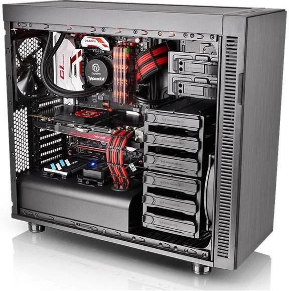 Thermaltake Suppressor F51 Power Cover Edition, Acrylfenster, schallgedämmt