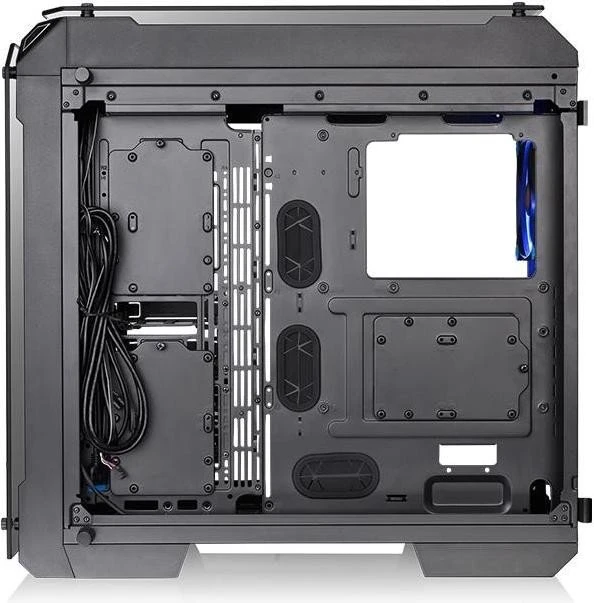 Thermaltake View 71 TG, Glasfenster