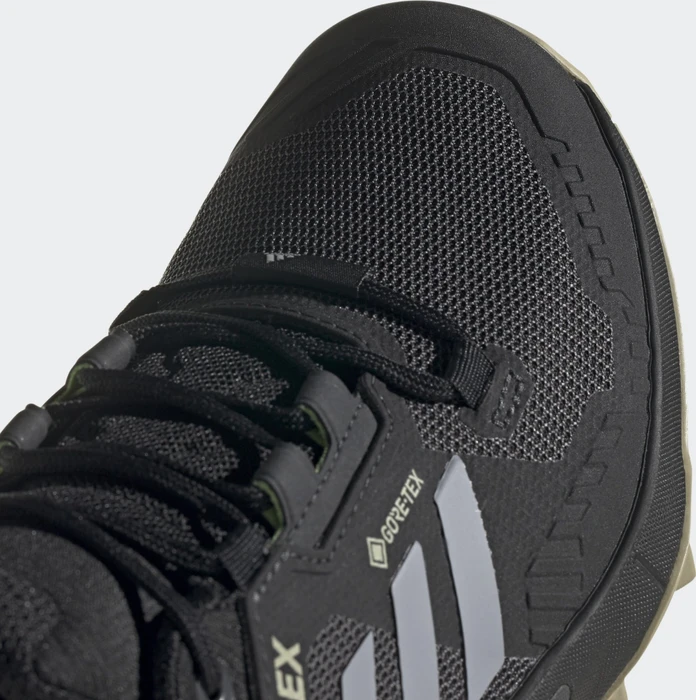 adidas Terrex Swift R3 GTX core black/halo silver/dgh solid grey (Damen)