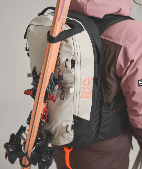 Ortovox Avabag Litric Freeride 16 S white tea