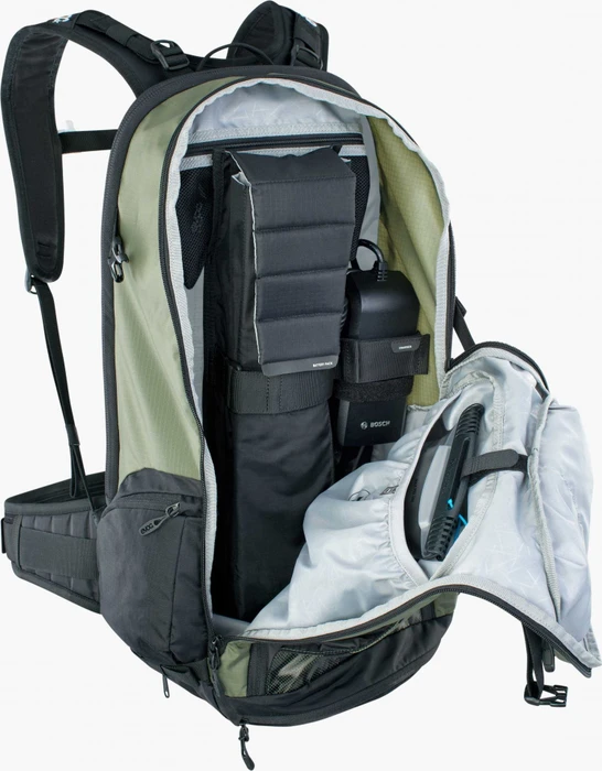 Evoc FR Tour E-Ride 30 dark olive/black