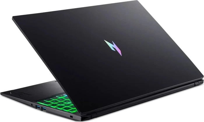 Acer Nitro V 16 AI ANV16-A31-R0EB, Ryzen 9 270, 32GB RAM, 1TB SSD, GeForce RTX 5070, DE