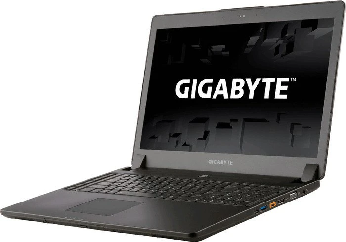 GIGABYTE P37W v5, Core i7-6700HQ, 8GB RAM, 1TB HDD, GeForce GTX 970M, DE