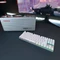 Cherry MX 8.2 TKL Wireless, silber/weiß, MX RGB RED, USB/Bluetooth, DE Vorschaubild