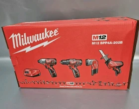 Milwaukee M12 BPP4A-202B Akku-Maschinenset inkl. Tasche + 2 Akkus 2.0Ah