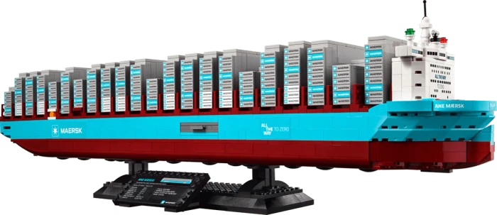 LEGO Maersk-Containerschiff mit Zweistoffantrieb