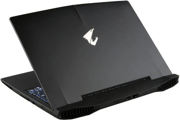 GIGABYTE AORUS X3 Plus V4-DECF1, Core i7-5700HQ, 8GB RAM, 250GB SSD, GeForce GTX 970M, DE