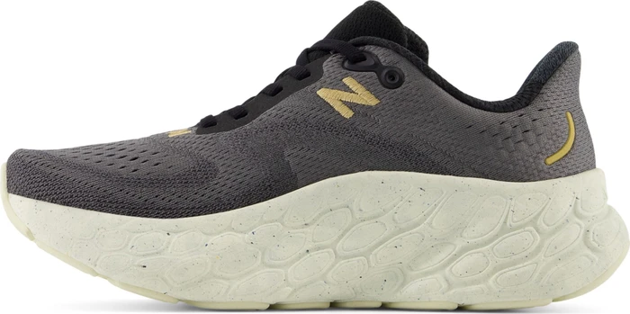 New Balance Fresh Foam X More v4 black/dolce/castlerock (Damen)