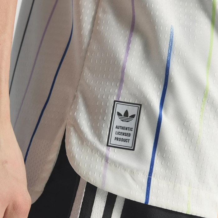 adidas FIFA WM 2026 Authentic Japan Auswärtstrikot kurzarm off white/black (Herren)