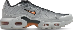 Nike Air Max Plus light smoke grey/dark smoke grey/hot curry (Junior)