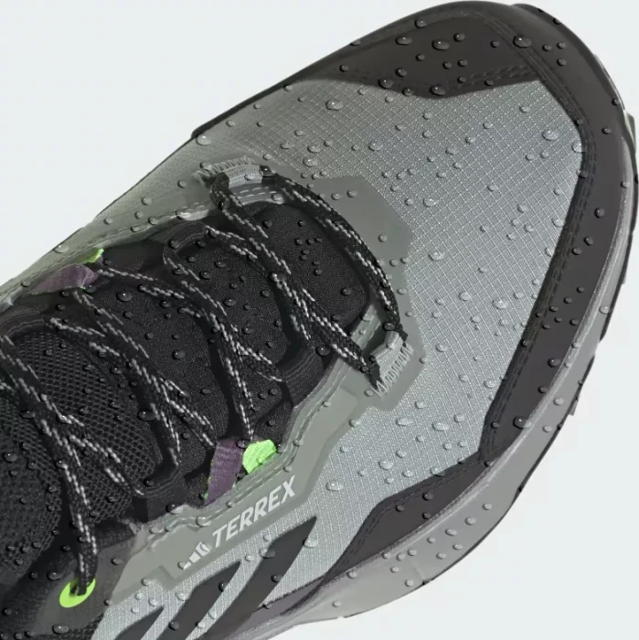 adidas Terrex AX4 GTX wonder silver/core black/grey two (Damen)