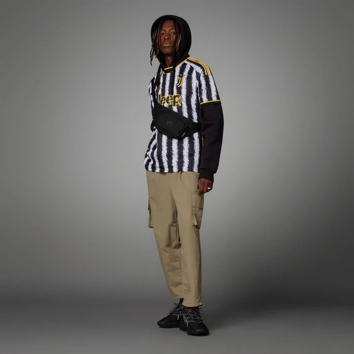 adidas Juventus Turin 2023/2024 Heimtrikot black/white (Herren)
