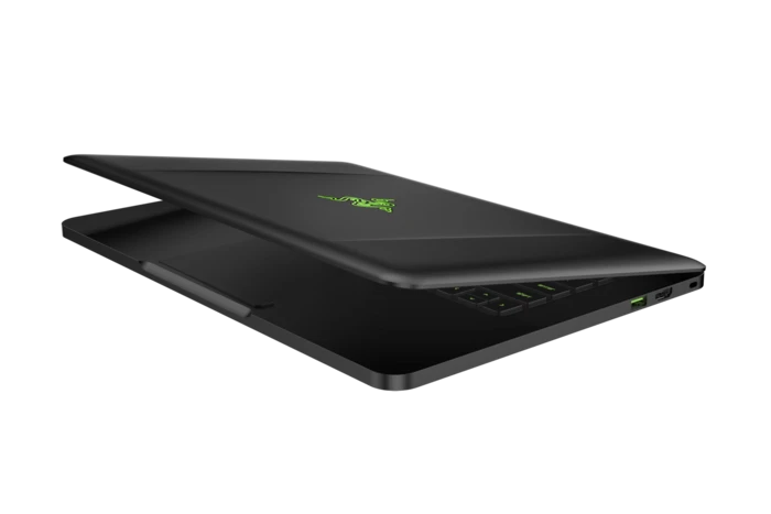 Razer Blade 14 - 3200x1800, Core i7-4720HQ, 8GB RAM, 256GB SSD, GeForce GTX 970M, UK
