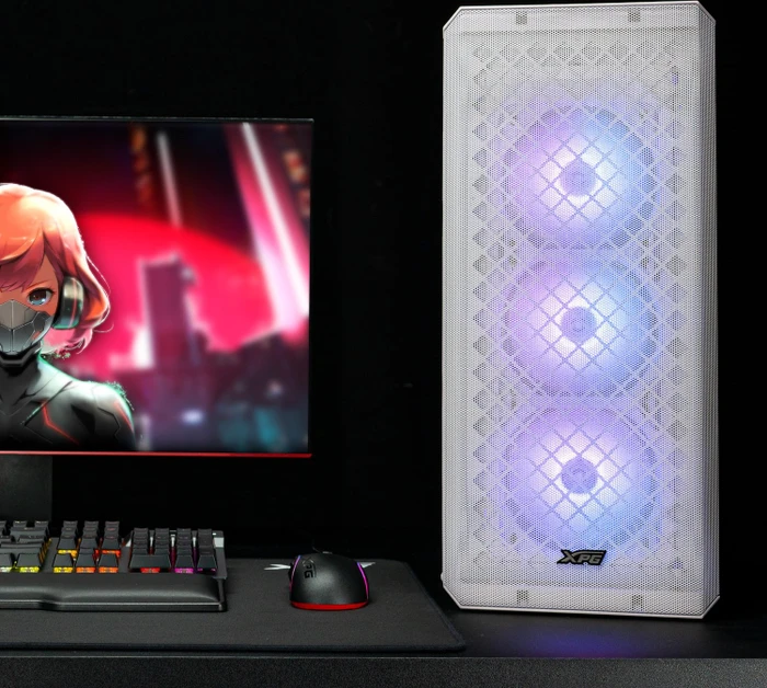 ADATA XPG Defender, weiß, Glasfenster