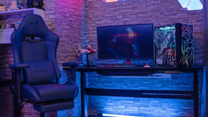 AeroCool Skribble ARGB, Glasfenster