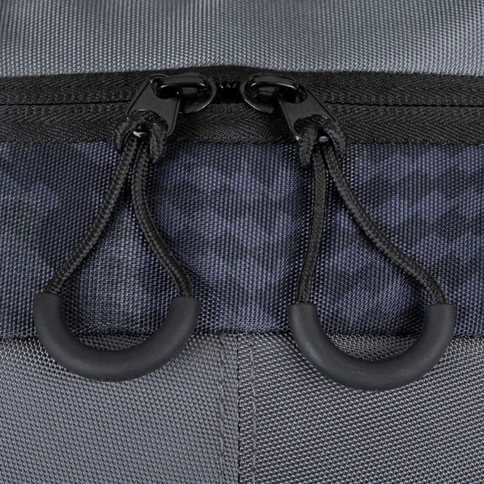 RivaCase Erebus 5431 Stadtrucksack 15.6", grau