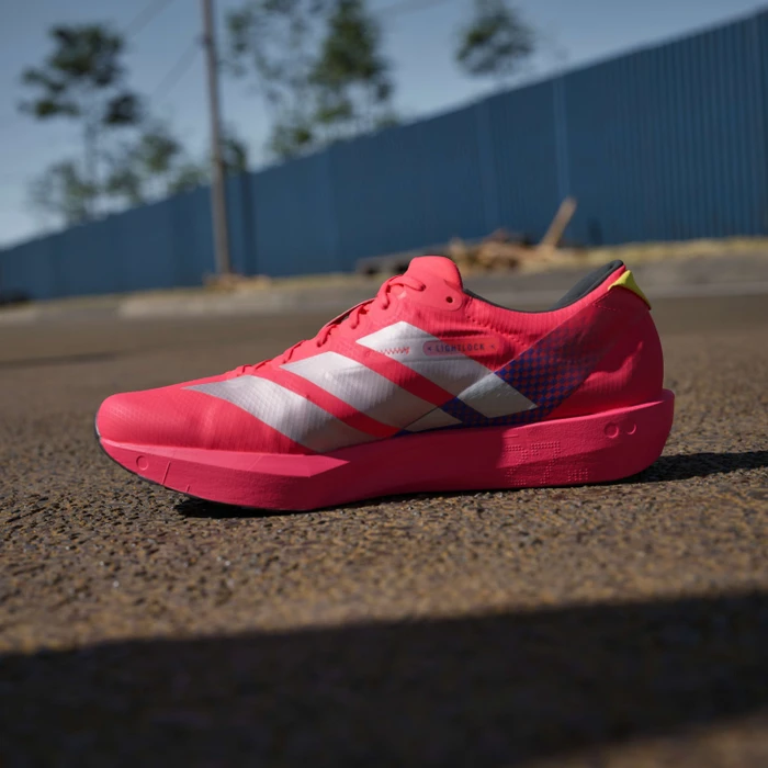adidas Adizero Adios 9 lucid red/cloud white/pure sulfur (Herren)