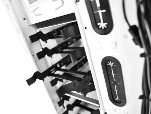 NZXT Phantom 410 weiß, Acrylfenster