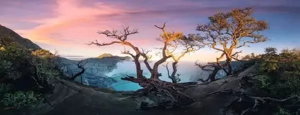 Ravensburger Puzzle Schwefelsäure See am Mount Ijen, Java