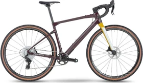 BMC URS 01 Three prune/white Modell 2023