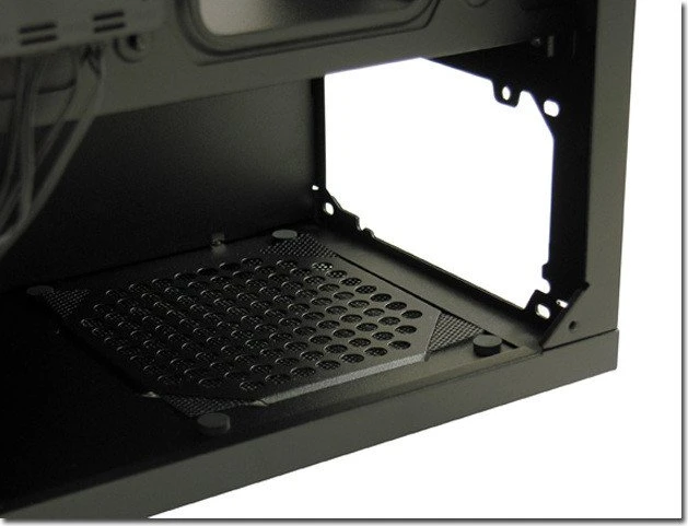 LC-Power Gaming 998B Rambot, Glasfenster