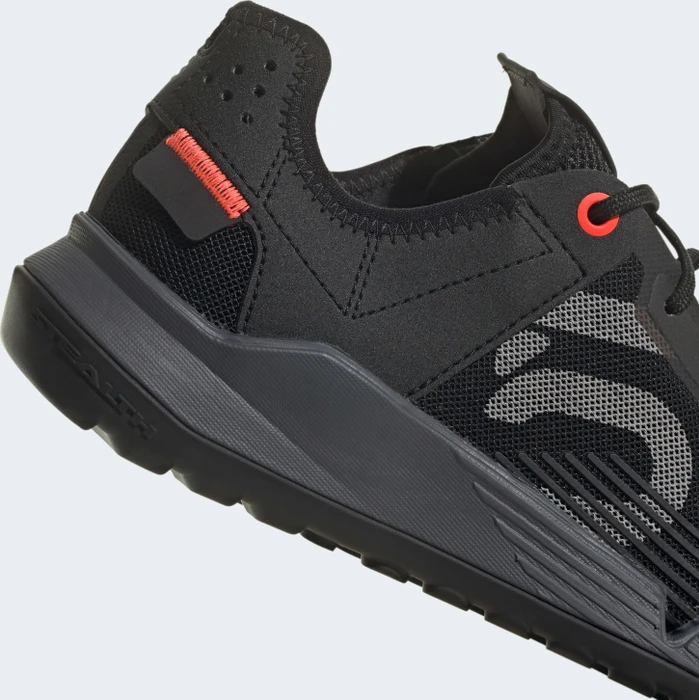 Five Ten Trailcross LT core black/grey two/solar red (Damen)