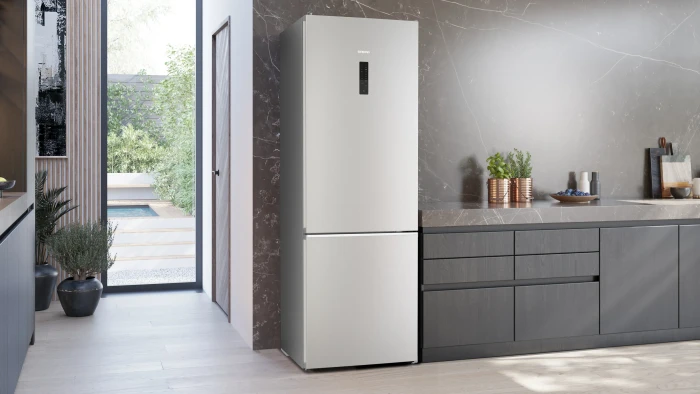 Siemens iQ500 KG49NAIBG