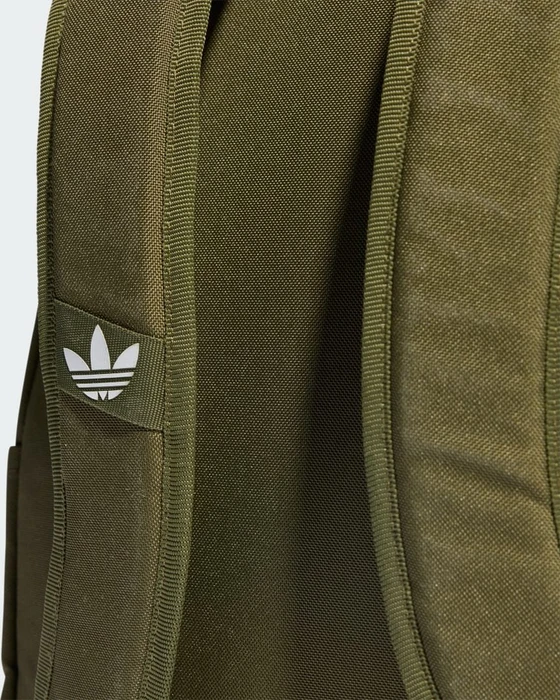 adidas Adicolor focus olive