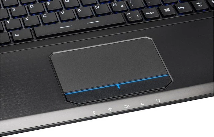 Medion Erazer X7829, Core i7-4710MQ, 16GB RAM, 128GB SSD, 1TB HDD, GeForce GTX 870M, DE