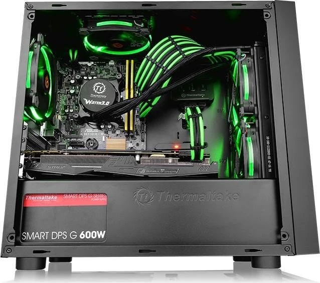 Thermaltake Versa H18, Acrylfenster