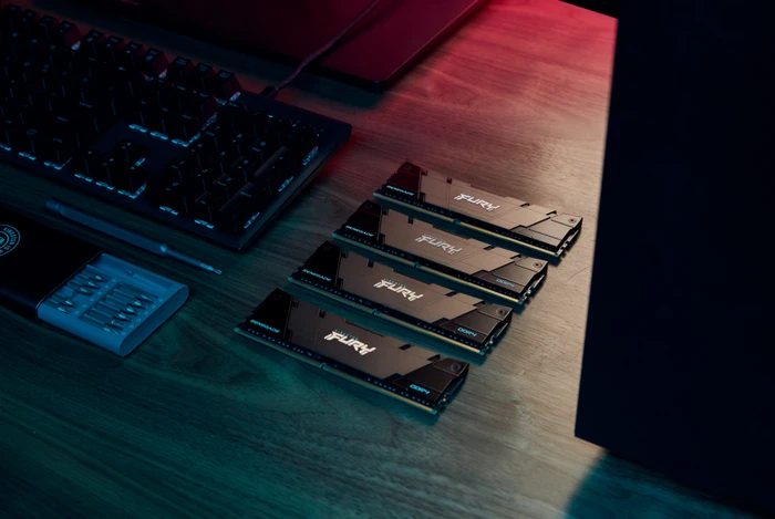 Kingston FURY Renegade UDIMM 32GB Kit, DDR4-4000, CL19-23-23, 2RX8