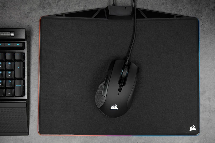 Corsair Ironclaw RGB, USB
