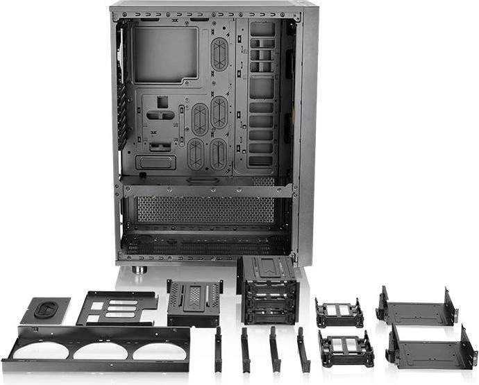 Thermaltake Core X71, Acrylfenster
