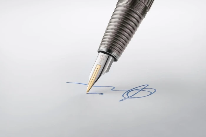 Lamy imporium titanium matt, rechte Hand, abgeschrägt breit