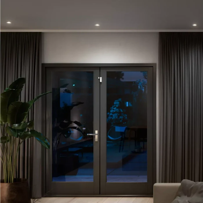 Philips Hue Secure Kontaktsensor weiß, Schließ-/Öffnungssensor, 2er-Pack