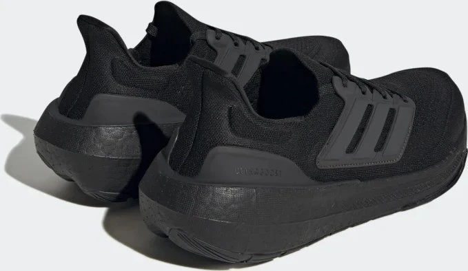 adidas Ultraboost Light core black