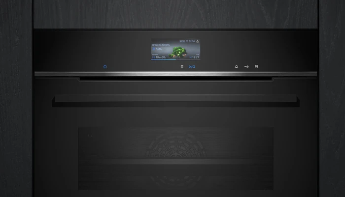 Siemens iQ700 CS736G1B1 Dampfbackofen
