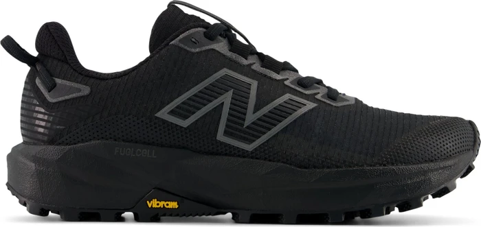 New Balance FuelCell Rebel Trail black/black metallic (Damen)