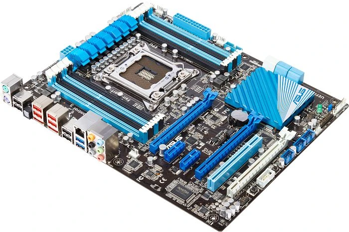 ASUS P9X79 LE (Intel 2011-0)