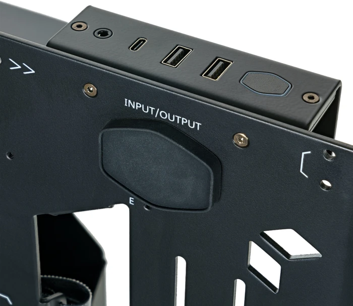 Cooler Master MasterFrame 700, Glasfenster